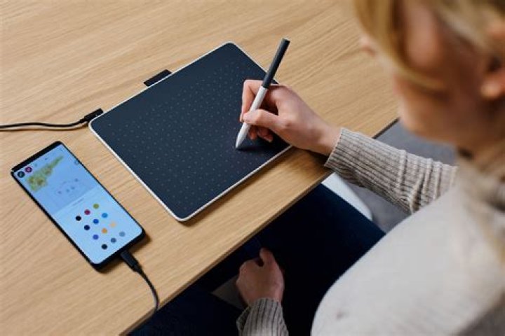Can you charge a tablet with a potato?