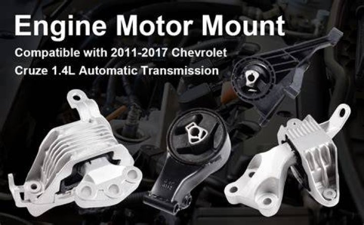 How many motor mounts does a PT Cruiser have
