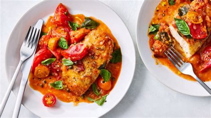 How many recipes does NYT cooking have?