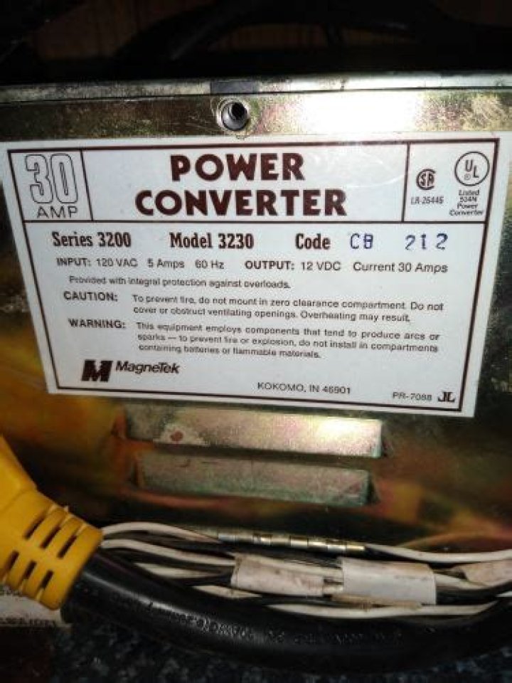 Is there a WFCO Magnetek model 6332 replacement converter?