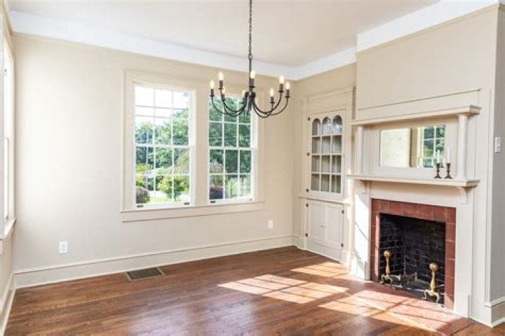 What color do you paint a fireplace
