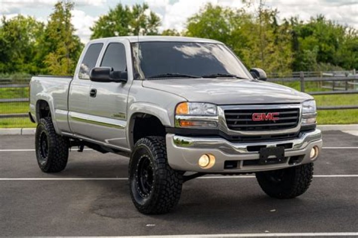 What is a 2011 Sierra 1500 worth?