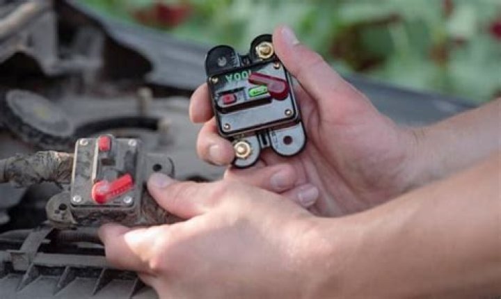 What is a shortstop circuit breaker?