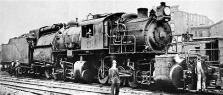 What railroads did Cornelius Vanderbilt own